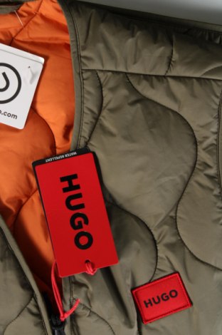 Pánska vesta  Hugo Boss, Veľkosť XS, Farba Zelená, Cena  135,93 €