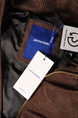 Herrenweste Jack & Jones, Größe L, Farbe Braun, Preis € 42,27