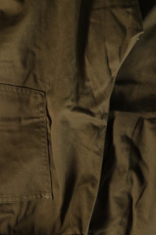 Pantaloni scurți de bărbați, Mărime L, Culoare Verde, Preț 78,13 Lei