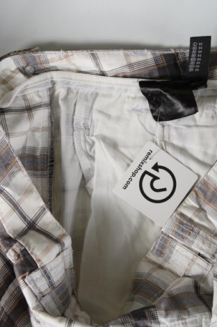 Pantaloni scurți de bărbați Angelo Litrico, Mărime M, Culoare Multicolor, Preț 78,13 Lei