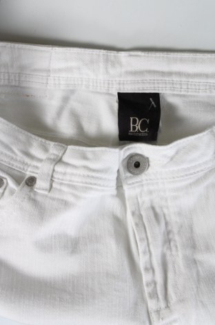 Ανδρικό κοντό παντελόνι Best Connections, Μέγεθος M, Χρώμα Λευκό, Τιμή 13,00 €
