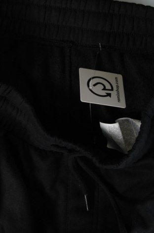 Мъжки къс панталон FSBN, Размер L, Цвят Черен, Цена 25,00 лв.