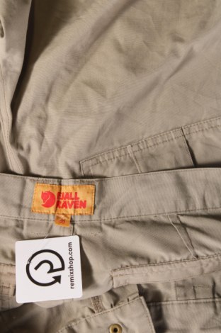 Pantaloni scurți de bărbați Fjallraven, Mărime L, Culoare Verde, Preț 258,47 Lei