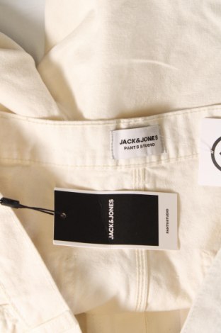 Pantaloni scurți de bărbați Jack & Jones, Mărime L, Culoare Ecru, Preț 269,74 Lei