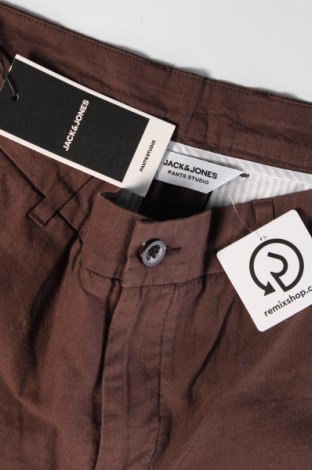 Ανδρικό κοντό παντελόνι Jack & Jones, Μέγεθος L, Χρώμα Καφέ, Τιμή 42,27 €