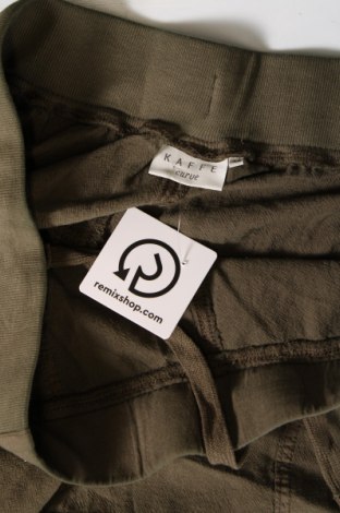 Pantaloni scurți de bărbați Kaffe, Mărime XL, Culoare Verde, Preț 203,95 Lei