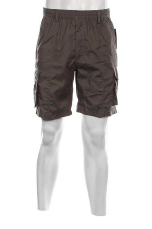 Pantaloni scurți de bărbați LMC, Mărime M, Culoare Verde, Preț 183,56 Lei