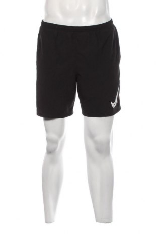 Pantaloni scurți de bărbați Nike, Mărime M, Culoare Negru, Preț 104,59 Lei