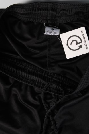 Мъжки къс панталон Nike, Размер M, Цвят Черен, Цена 34,00 лв.