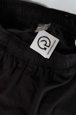 Ανδρικό κοντό παντελόνι PUMA, Μέγεθος XL, Χρώμα Μαύρο, Τιμή 18,93 €