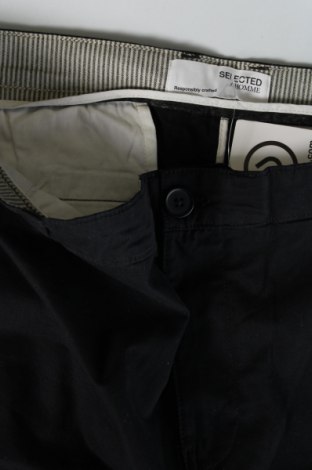 Pantaloni scurți de bărbați Selected Homme, Mărime XL, Culoare Negru, Preț 128,19 Lei