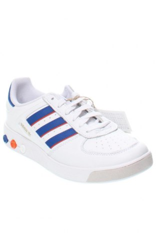 Мъжки обувки Adidas Originals, Размер 42, Цвят Бял, Цена 121,80 лв.