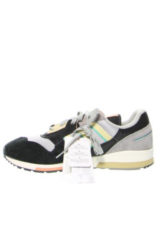 Încălțăminte bărbătească Adidas Originals, Mărime 46, Culoare Multicolor, Preț 367,27 Lei