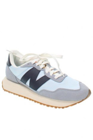 Încălțăminte bărbătească New Balance, Mărime 40, Culoare Bej, Preț 367,27 Lei