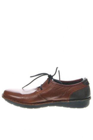 Мъжки обувки Pikolinos, Размер 41, Цвят Кафяв, Цена 91,20 лв.