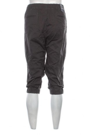 Pantaloni de bărbați American Rag, Mărime XXL, Culoare Gri, Preț 136,19 Lei