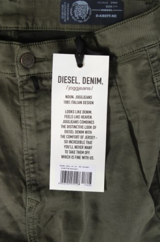 Pantaloni de bărbați Diesel, Mărime S, Culoare Verde, Preț 634,38 Lei