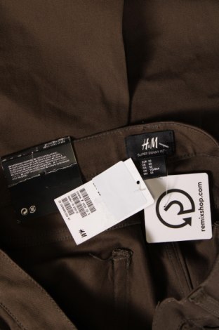 Pánske nohavice  H&M, Veľkosť M, Farba Hnedá, Cena  15,60 €