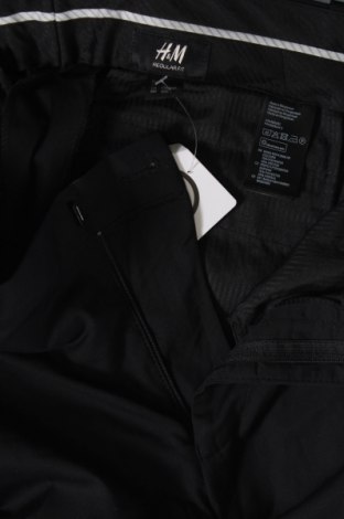 Pantaloni de bărbați H&M, Mărime S, Culoare Negru, Preț 28,62 Lei