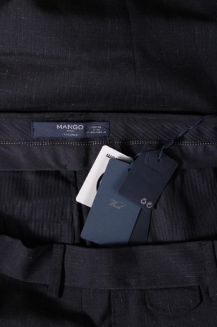 Ανδρικό παντελόνι Mango, Μέγεθος L, Χρώμα Μπλέ, Τιμή 23,97 €