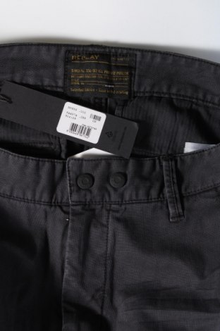 Pantaloni de bărbați Replay, Mărime M, Culoare Gri, Preț 335,53 Lei