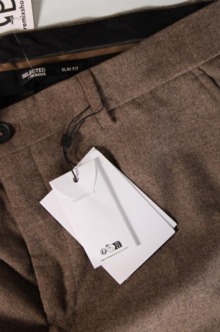 Pantaloni de bărbați Selected Homme, Mărime XL, Culoare Bej, Preț 248,68 Lei