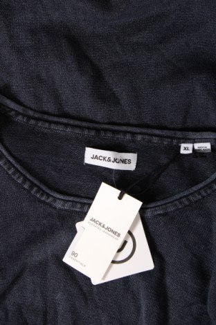 Мъжки пуловер Jack & Jones, Размер XL, Цвят Син, Цена 56,43 лв.