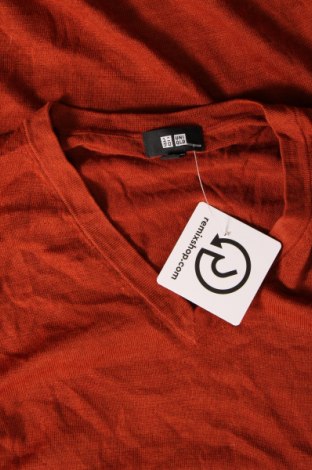 Мъжки пуловер Uniqlo, Размер L, Цвят Кафяв, Цена 34,00 лв.