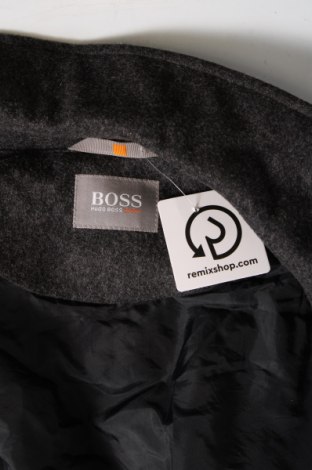 Pánsky kabát  BOSS, Veľkosť L, Farba Sivá, Cena  214,93 €