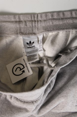 Pánske tepláky Adidas, Veľkosť XL, Farba Sivá, Cena  33,56 €