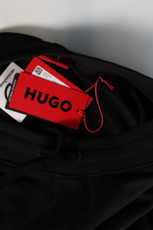 Мъжко спортно долнище Hugo Boss, Размер S, Цвят Черен, Цена 152,00 лв.