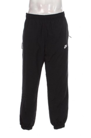 Pantaloni trening de bărbați Nike, Mărime L, Culoare Negru, Preț 260,03 Lei