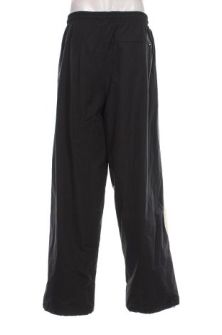 Pantaloni trening de bărbați Nike, Mărime XL, Culoare Negru, Preț 198,85 Lei