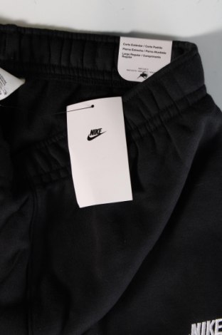 Pantaloni trening de bărbați Nike, Mărime M, Culoare Negru, Preț 275,33 Lei