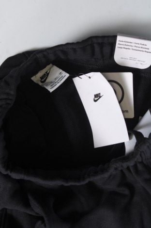 Pánske tepláky Nike, Veľkosť XS, Farba Čierna, Cena  47,94 €