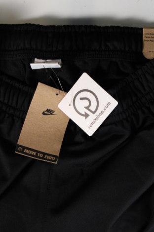 Pantaloni trening de bărbați Nike, Mărime M, Culoare Negru, Preț 305,92 Lei