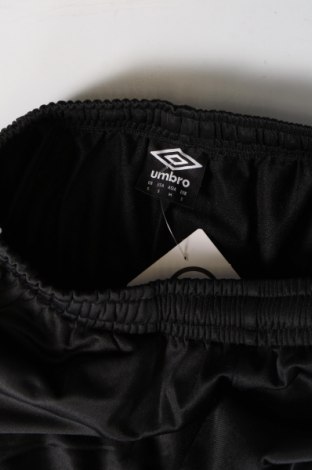 Męskie spodnie sportowe Umbro, Rozmiar S, Kolor Czarny, Cena 67,99 zł