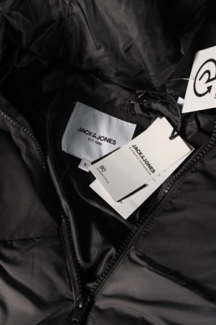 Pánska bunda  Jack & Jones, Veľkosť L, Farba Čierna, Cena  30,62 €