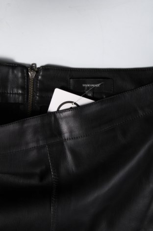 Sukně Soya Concept, Velikost M, Barva Černá, Cena  170,00 Kč