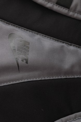 Rucksack Nike, Farbe Grau, Preis € 28,53