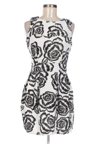 Kleid, Größe S, Farbe Weiß, Preis 8,90 €