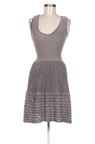 Kleid, Größe XS, Farbe Mehrfarbig, Preis 4,99 €