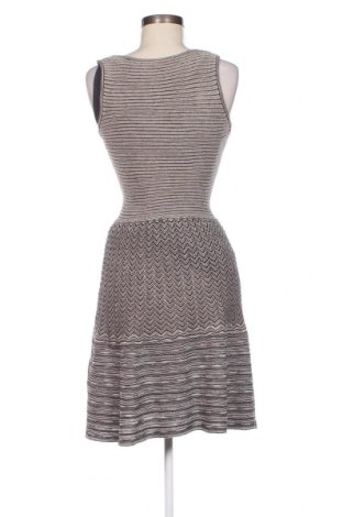 Kleid, Größe XS, Farbe Mehrfarbig, Preis 8,07 €