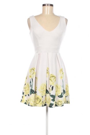 Kleid, Größe S, Farbe Weiß, Preis 10,49 €