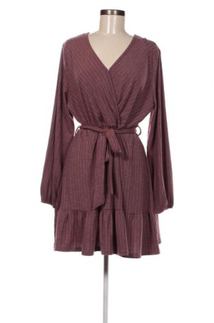 Kleid, Größe XL, Farbe Aschrosa, Preis 10,09 €