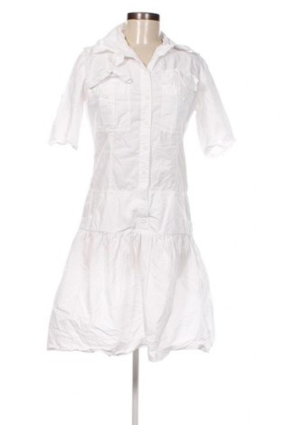 Kleid Amisu, Größe M, Farbe Weiß, Preis 14,84 €