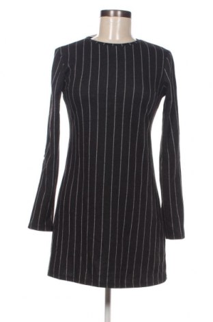 Φόρεμα Bershka, Μέγεθος M, Χρώμα Μαύρο, Τιμή 8,07 €