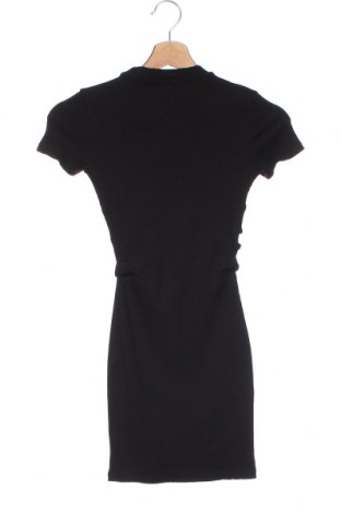Kleid Bershka, Größe XS, Farbe Schwarz, Preis 8,01 €