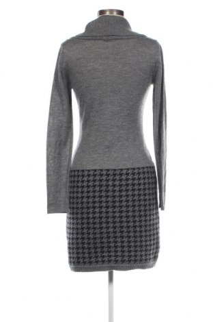Kleid Body Flirt, Größe S, Farbe Grau, Preis € 10,90
