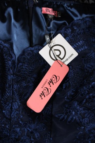 Kleid Chi Chi, Größe M, Farbe Blau, Preis 53,74 €